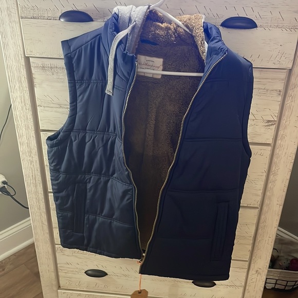 Lined Navy Vest - Picture 2 of 8